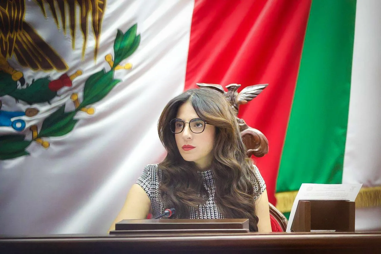 Congreso de Michoacán recibe propuestas de Leyes de Ingresos de 113 municipios y dos Consejos Comunales