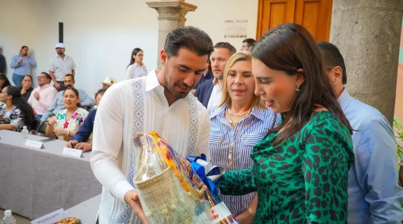 Sahuayo fortalece su proyección internacional en reunión turística en Zamora