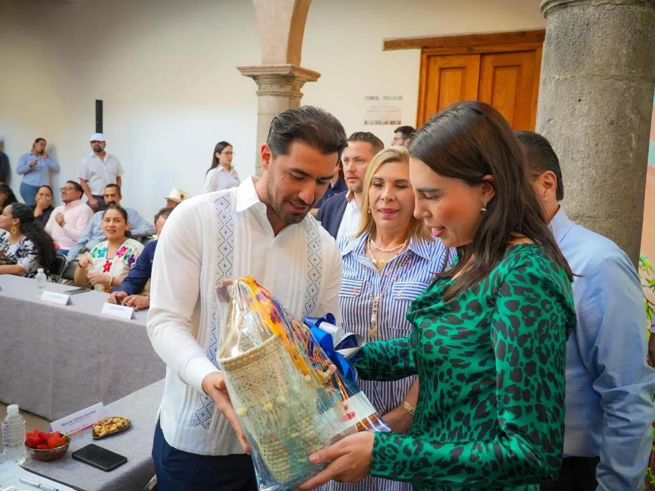 Sahuayo fortalece su proyección internacional en reunión turística en Zamora