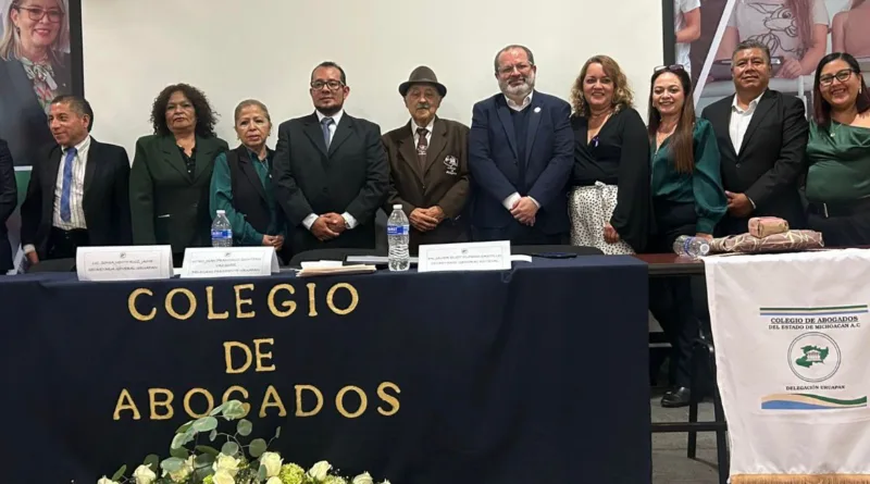 El Colegio de Abogados del Estado de Michoacán, A.C., da la bienvenida a nuevos socios en la ciudad de Uruapan