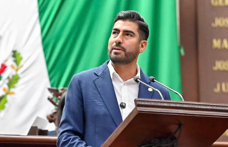 Poncho Chávez impulsa reforma para fortalecer la protección integral de la infancia en Michoacán