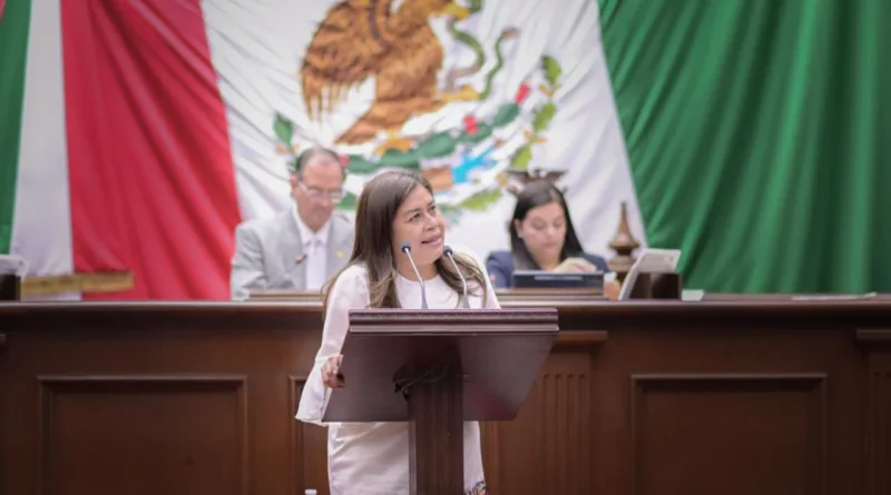 Belinda Iturbide propone reforma para atender dependencia a medicamentos para dormir