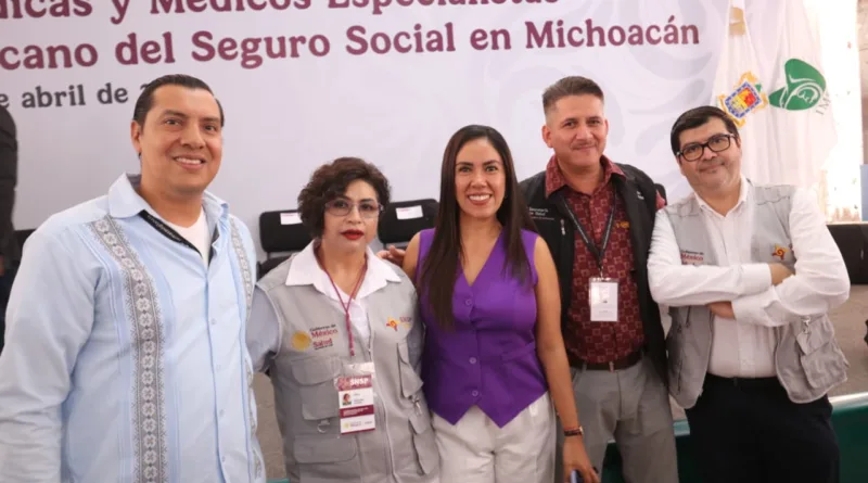 Apatzingán suma talento médico para mejorar servicios de salud