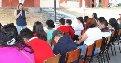 Brissa Arroyo impulsa prevención de adicciones en escuelas de Michoacán