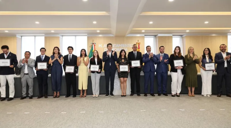 Condecoración al Mérito Juvenil 2026 reconoce talento moreliano