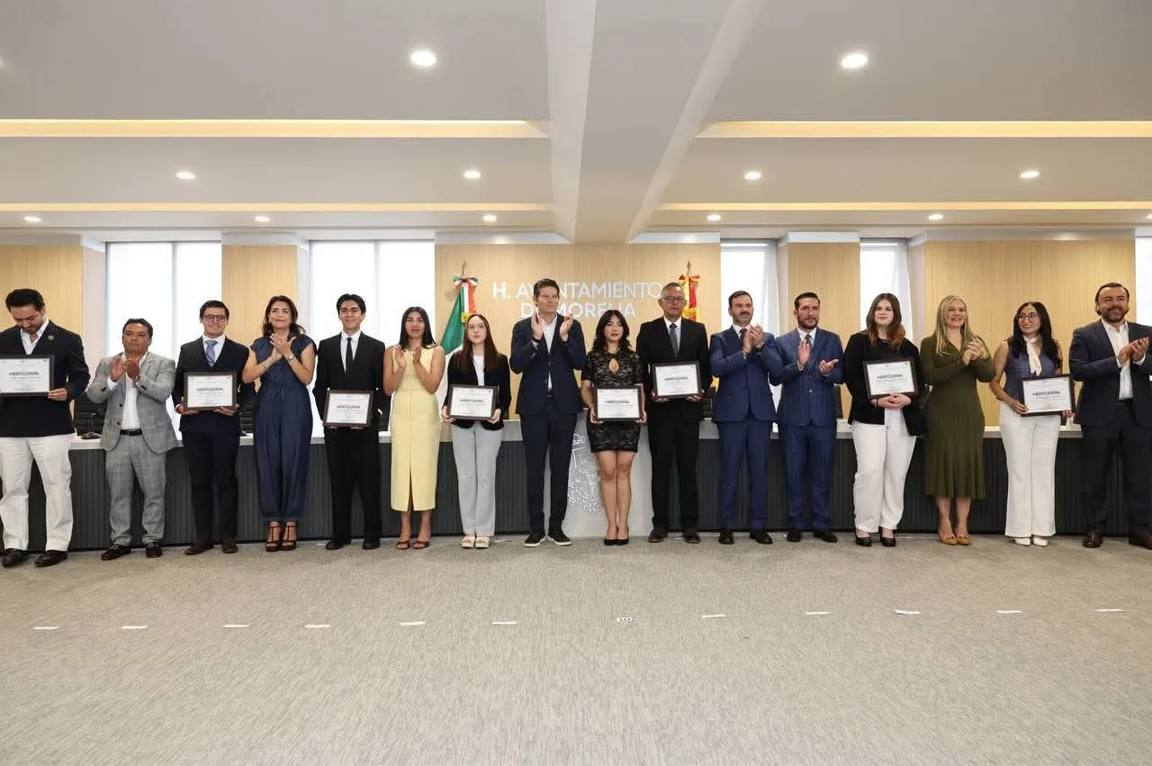 Condecoración al Mérito Juvenil 2026 reconoce talento moreliano