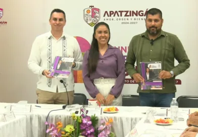 Fanny Arreola entrega su Segundo Informe de Gobierno en Apatzingán