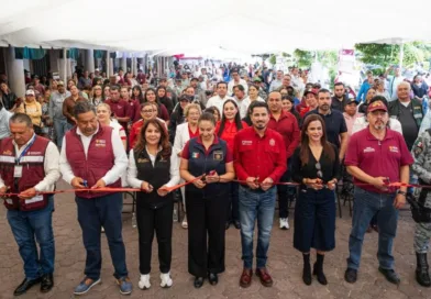 Moisés Navarro Reúne a Más de 30 Dependencias en Feria del Bienestar Para Familias de Yurécuaro