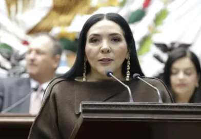 Adriana Campos Huirache Plantea Deducciones Fiscales para Familias que Cubren Inscripción y Reinscripción en Escuelas Privadas