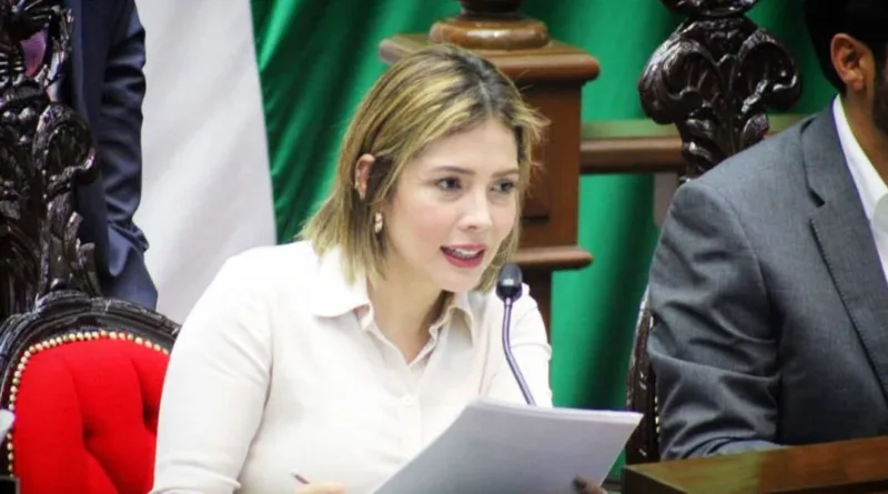 Brissa Arroyo Lleva al Congreso Propuesta para Fortalecer la Atención a Víctimas de Violencia Familiar