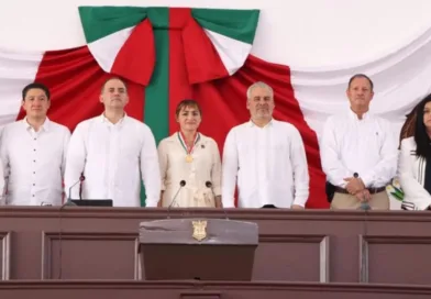 Apatzingán Conmemora su Legado Constitucional con Reconocimiento a Mujeres del Derecho